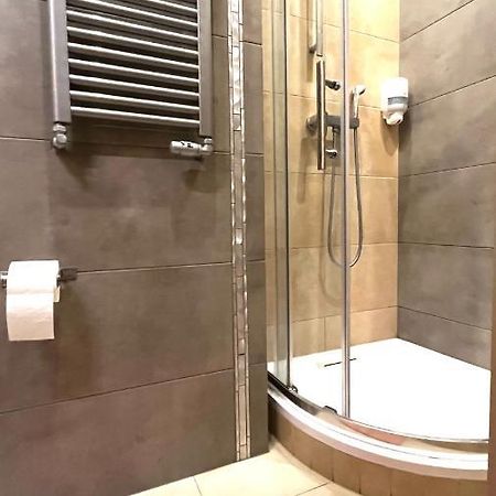 Single Studio In City Center Cracóvia Exterior foto